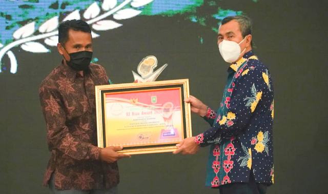 Untuk Ketiga kalinya, Kabupaten Kampar Kembali Meraih KI Award 2020