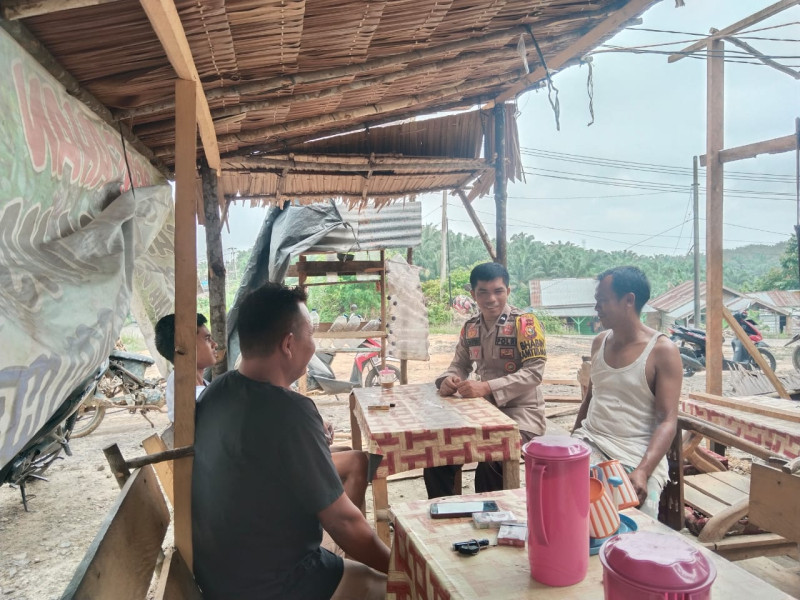 Melalui Bhabinkantibmas Polsek Batang Gansal Gencar Sosialisasi Pilkada Damai