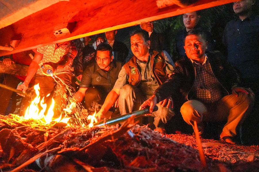 Layur Jalur Di Desa Kampung Baru Koto Inuman Bupati Janji Perbaiki Jalan Desa