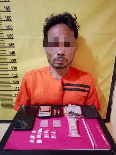 Polsek Rengat Barat Berhasil Ringkus Pak RT Penjual Narkoba di Pekan Heran