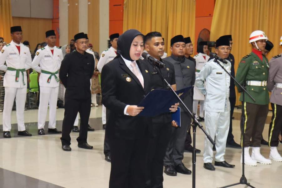 Kukuhkan Pasukan Pengibar Bendera Pusaka Kabupaten Inhu Tahun 2024, Ini Harapan Bupati Rezita