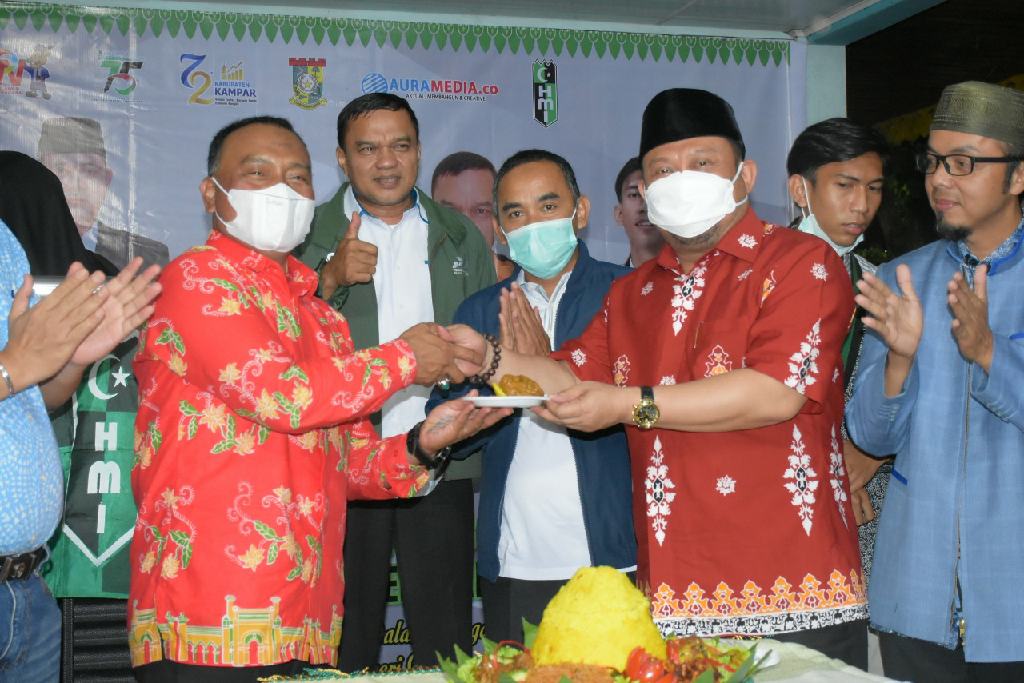 Bersama Bangun Kampar, Bupati Kampar Apresiasi Sinergitas HMI, Pers dengan Pemerintah 