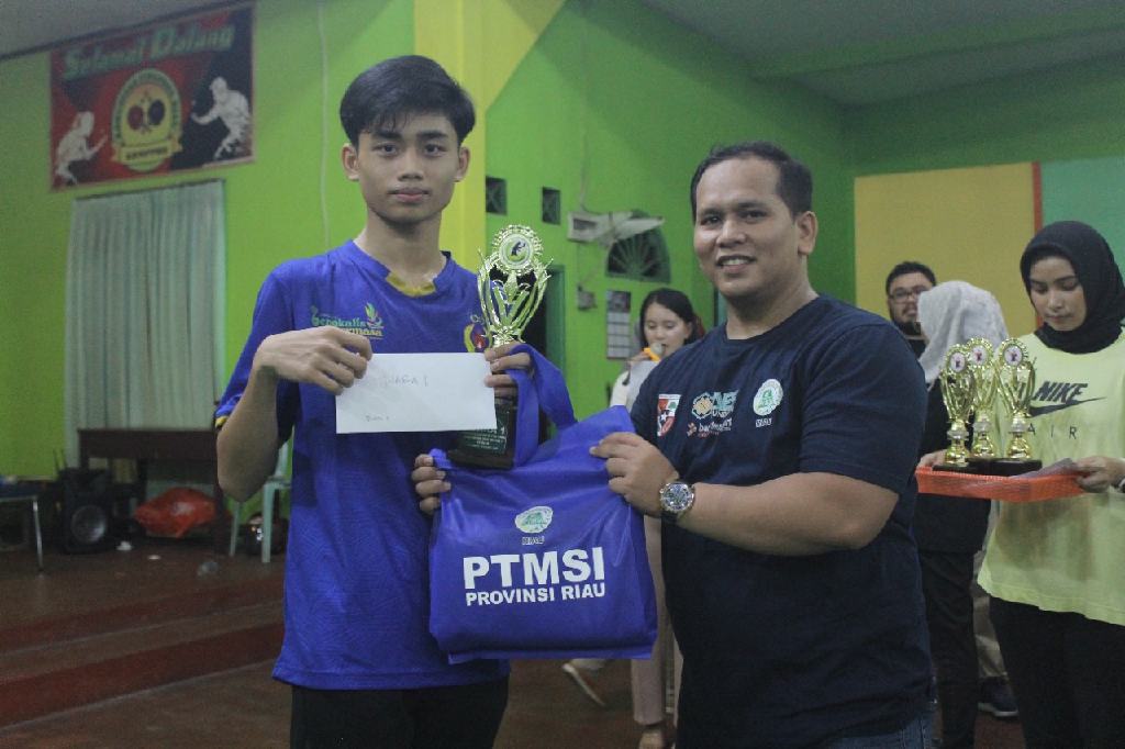 Muhammad Alghifari PTMSI Riau Wakili Indonesia di Kompetisi Tenis Meja Seatta Thailand