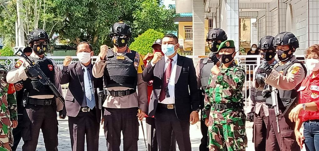 Kapolresta Cek Situasi Kamtibmas di Sejumlah Gereja Kota Pekanbaru Saat Ibadah Paskah 