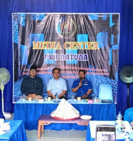 Wakil Ketua I DPRD Natuna Hadiri Acara HPN di Kantor PWI
