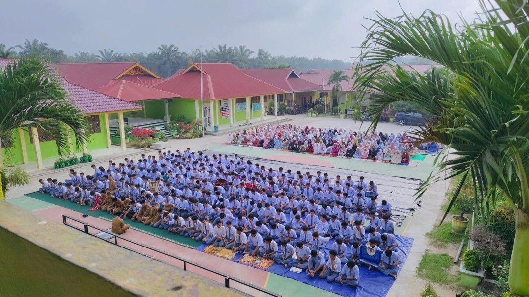 Smart Tren Ramadhan SMKN 1 Seberida: Perkuat Iman, Ilmu, dan Karakter Siswa