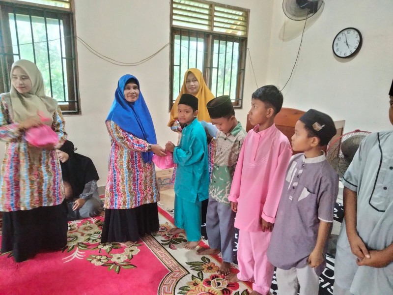 IWABBRI dan KBB Kateman Santuni 15 Anak Yatim