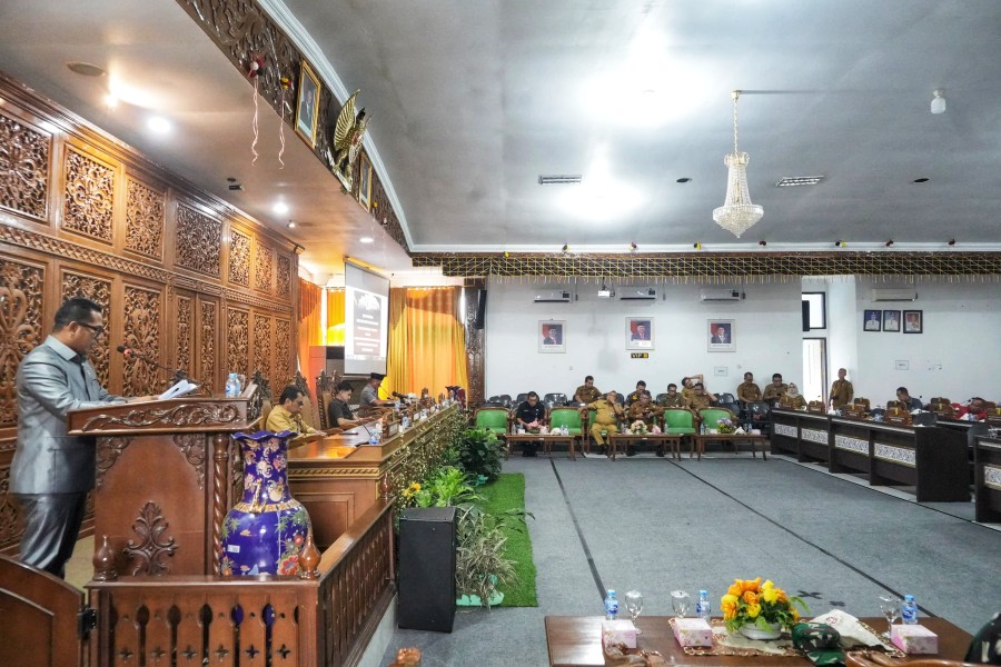 Kinerja DLH Kuansing Menuai Kritik Keras Dalam Rapat Paripurna DPRD Kuansing
