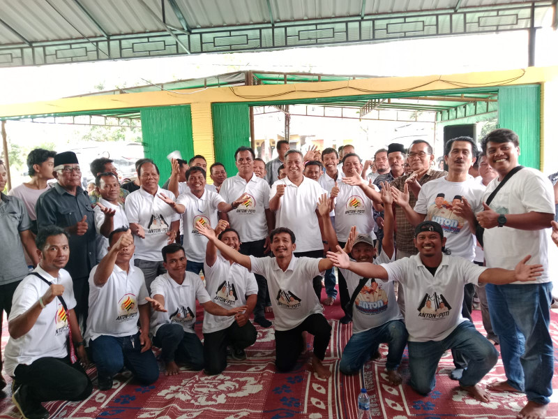 Relawan Pelita Rohul Gelar Temu Ramah Dengan Anton - Poti