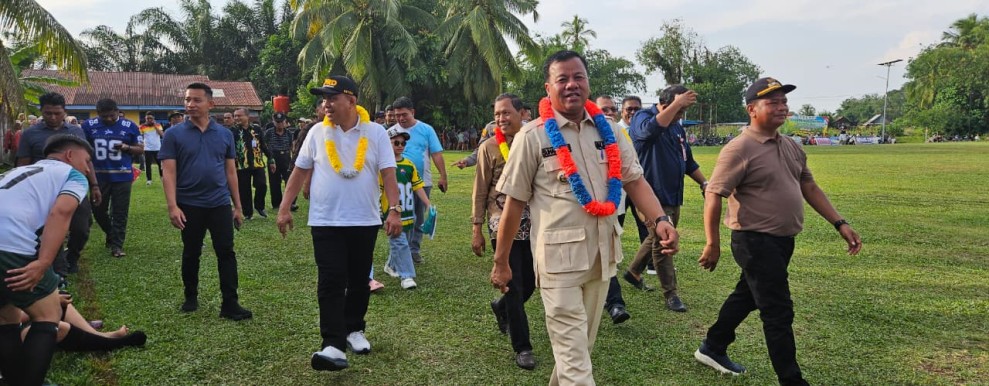 Buka Turnamen Sepakbola PSKS Cup 2025 Bupati Bantu Panitia 20 Juta
