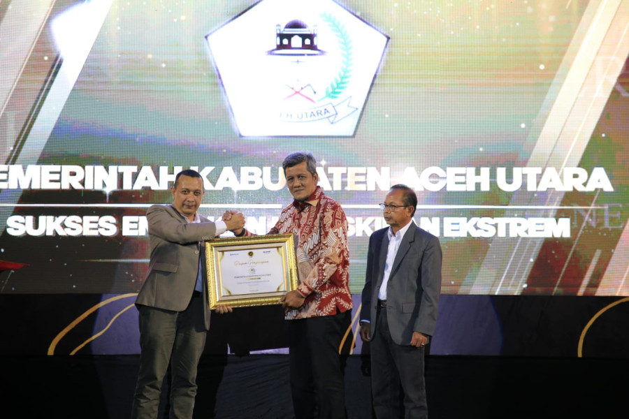 Sukses Entaskan Kemiskinan Ekstrem, Pemkab Aceh Utara Dapat Anugerah Serambi Award