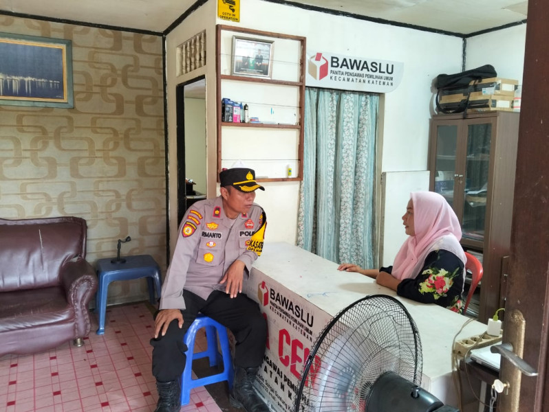 Kapolsek Kateman KOMPOL ERMANTO, S.H., M.H., Tingkatkan Sinergi dengan Panwaslu Jelang Pilkada Serentak 2024 untuk Ciptakan Pilkada yang Damai