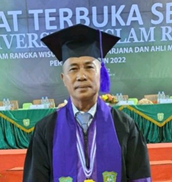 Wisuda S2, Wakil Ketua DPRD Rohil Raih Gelar Magister Ilmu Pemerintahan