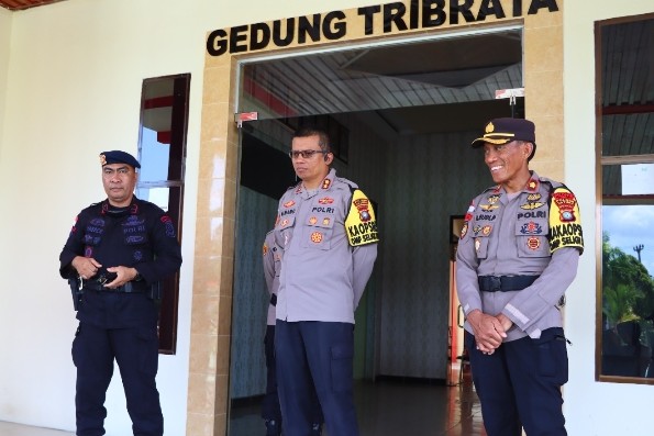 Demi Kenyamanan Pilkada Brimob Polda Kepri Amankan Natuna!