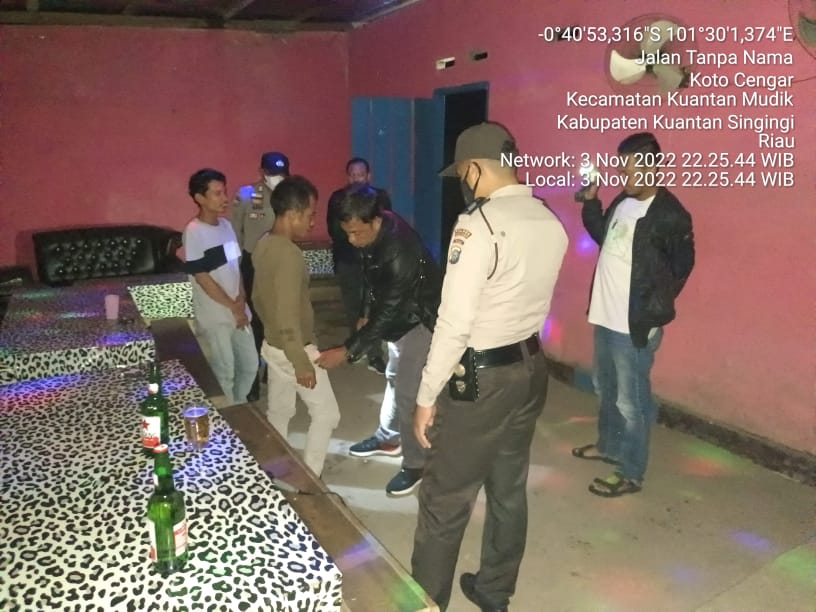 Respon Keresahan Masyarakat Polsek Kuantan Mudik Razia Warung Remang-Remang