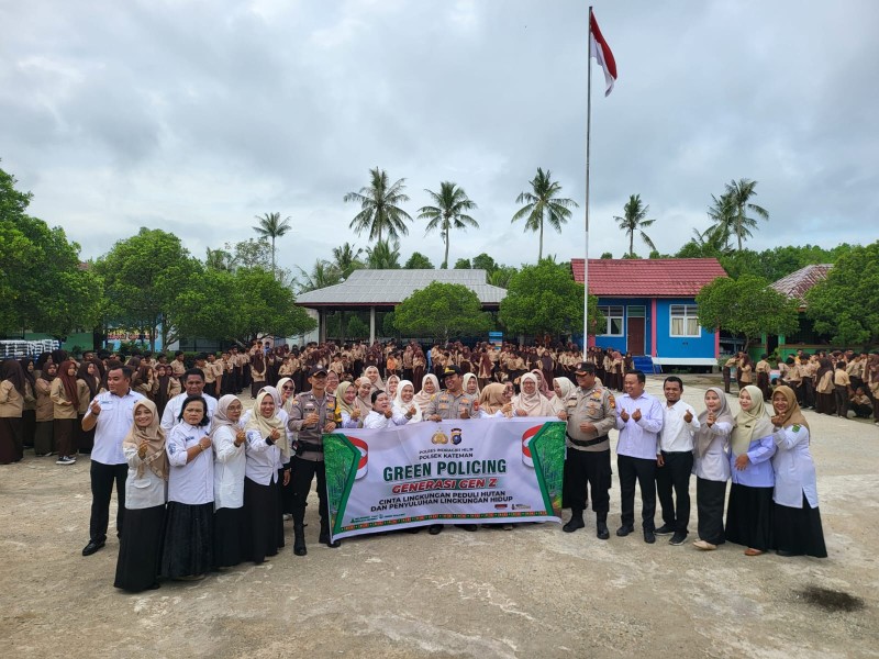 Polsek Kateman Wujudkan Nilai Pancasila Lewat Edukasi Green Policing di Sekolah