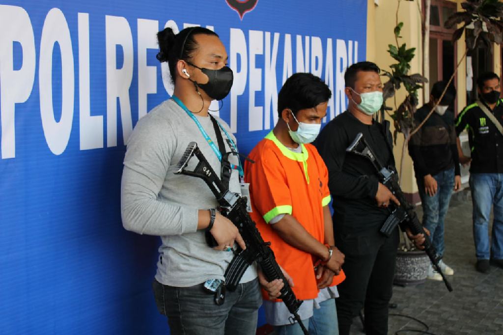 Selisih Paham, Kuli Bangunan di Pekanbaru Tikam Rekan Kerjanya Hingga Meninggal 