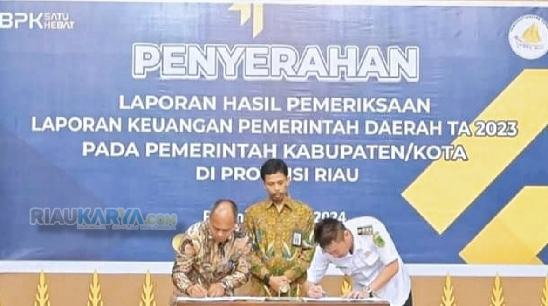 Wakil Ketua DPRD Rohil Hadiri Penyerahan LHP Keuangan Daerah 2023