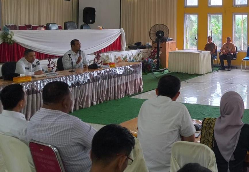 Gubri Datangi Kelayang Inhu, Perusahaan Tambang Batu Bara Diminta Perbaiki Jalan Rusak Sebelum Idulfitri