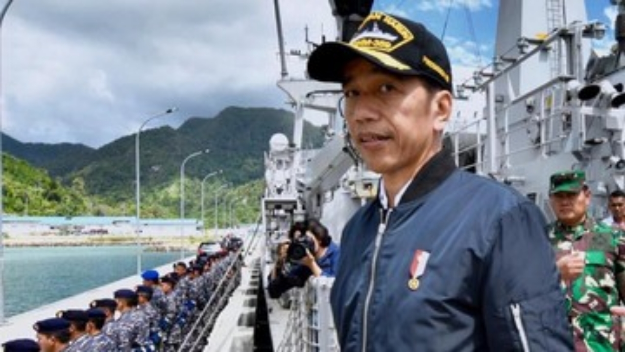 Jokowi Datang, Kapal China Tinggalkan Natuna