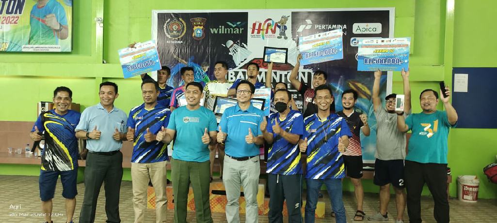Turnamen Badminton Laskar Pena Cup 2022 Oleh PWI Dumai Berjalan Sukses