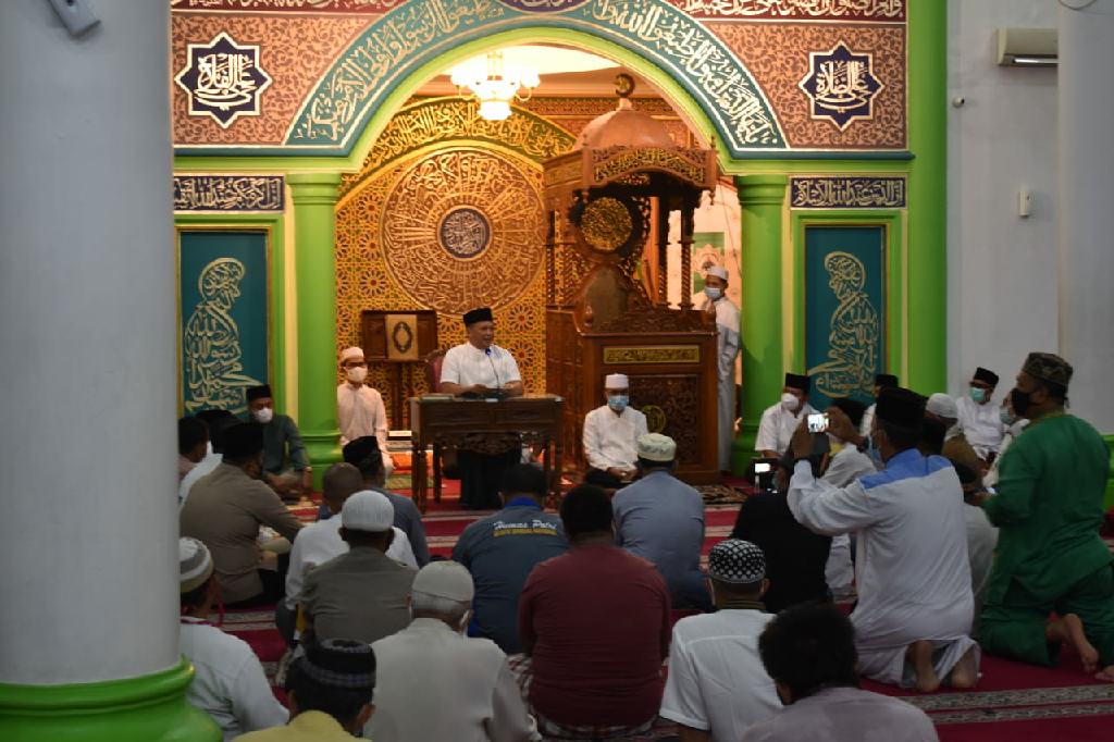 Kapolda Riau Gelar Safari Ramadhan di Masjid Raya Ittihadul Ummah Pandau Jaya