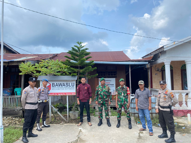 Kapolsek Kateman laksanakan kegiatan patroli yang dipimpin Panit Binmas Aiptu Antoni Lubis