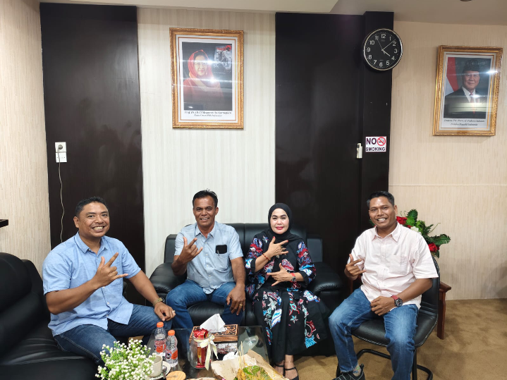 Pengurus DPC Relawan Pelita Silaturahmi Dengan Ketua DPRD Rohul