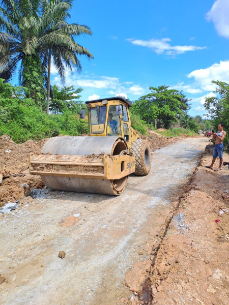 PT KAS Perbaiki Jalan Lintas Selatan Batang Cenaku yang Rusak