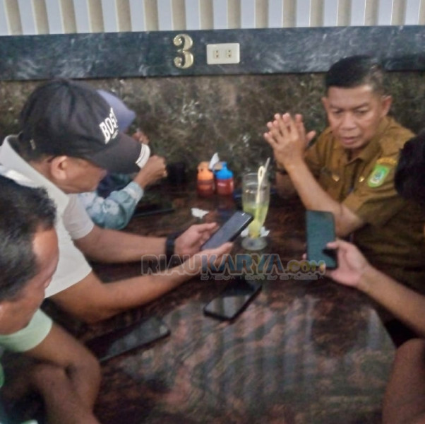 Kepsek, Guru SD & SMP se-Rohil Gunakan Dana BOS Rp 4,5 Juta untuk Ikuti Bimtek di Pekanbaru