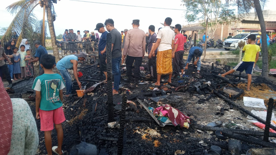 Ruko Penjual Ayam Potong Musnah Terbakar, Satu Warga Terluka