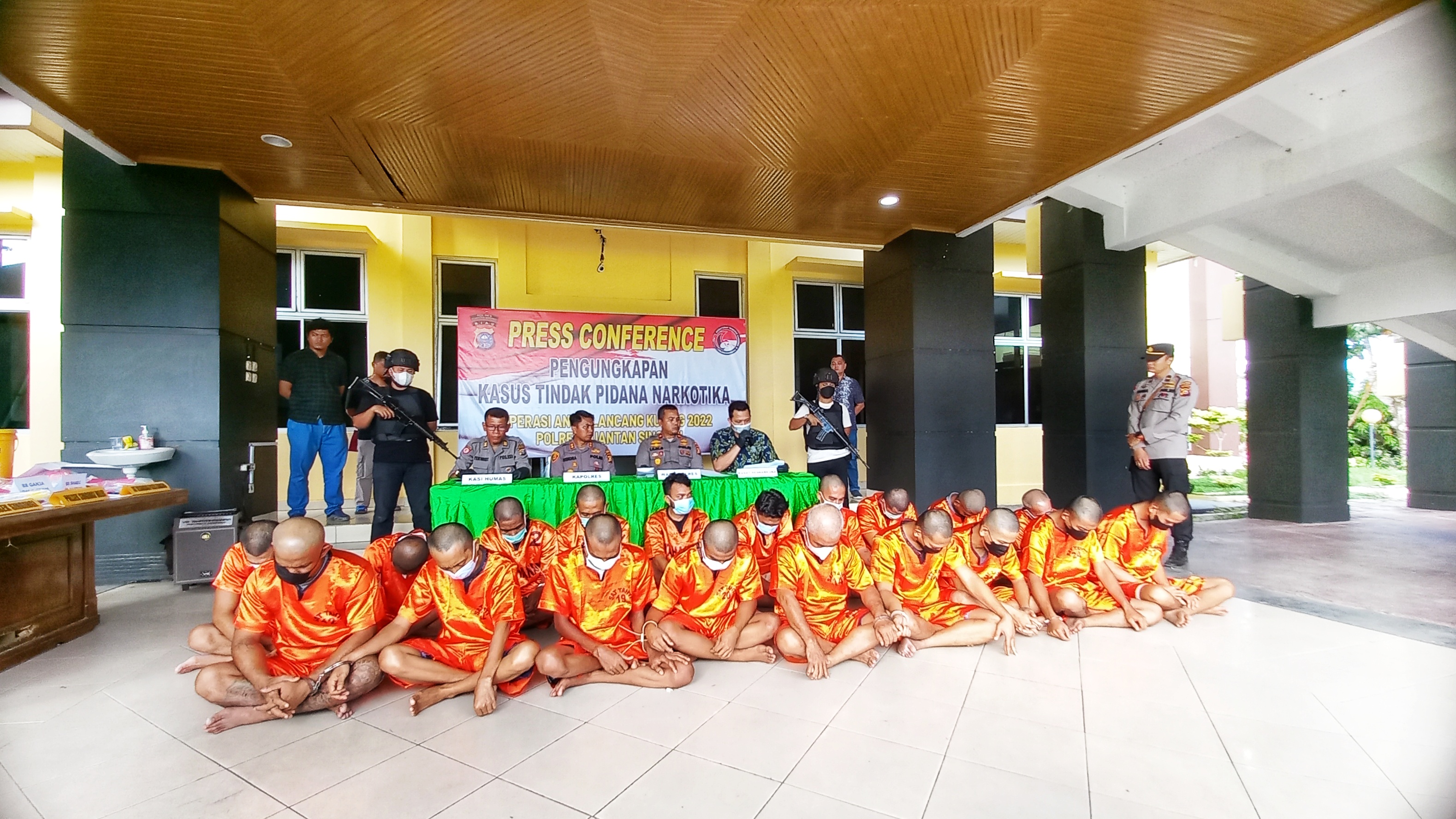 Kapolres Kuansing menggelar Pers Conference Keberhasilan Operasi Antik Lancang Kuning Tahun 2022