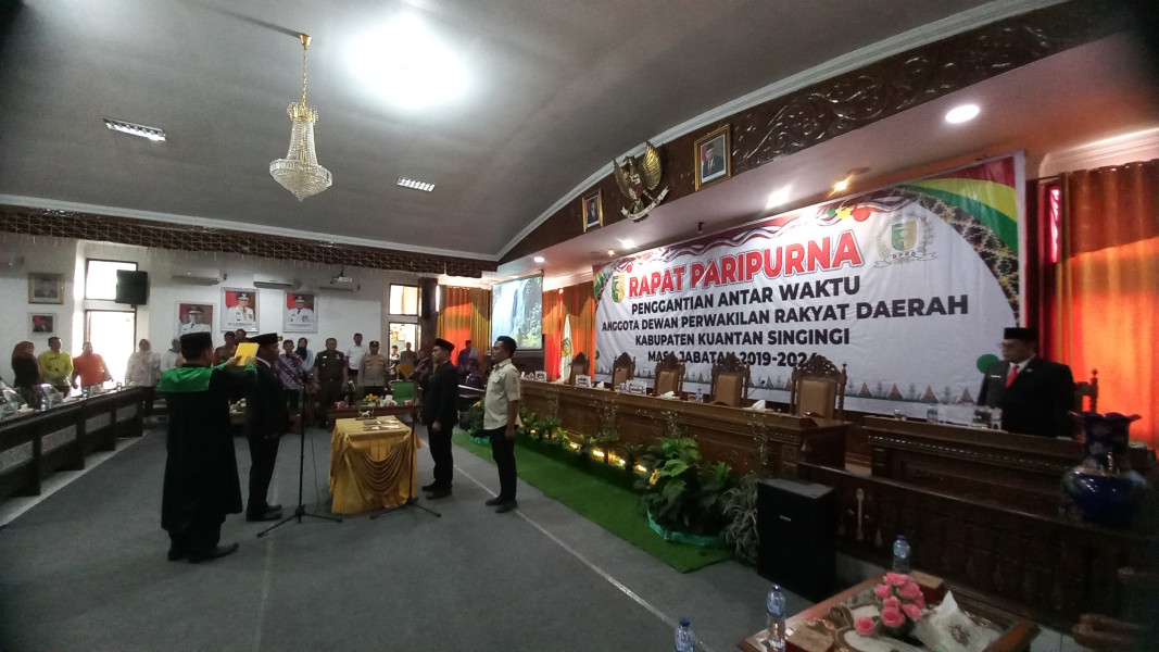 Rapat Paripurna Istimewa  Pengucapan /Janji  PAW Anggota DPRD Kuantan Singingi Priode 2019 - 2024
