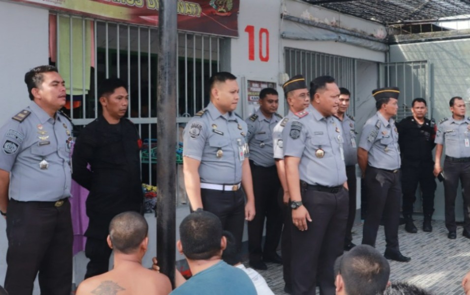 Lapas Pasir Pangaraian Gelar Razia Mendadak, Temukan Barang Terlarang Di Kamar Warga Binaan