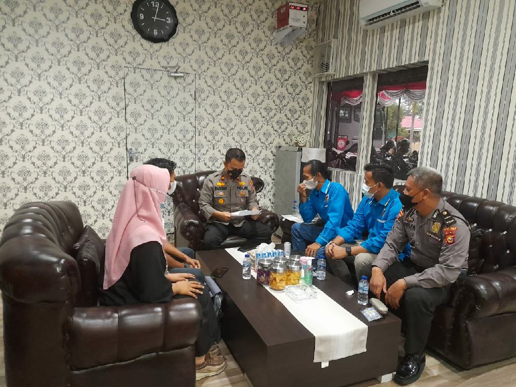 Terima Silaturahmi KNPI Kampar, Wakapolres Ajak Sukseskan Program Vaksinasi
