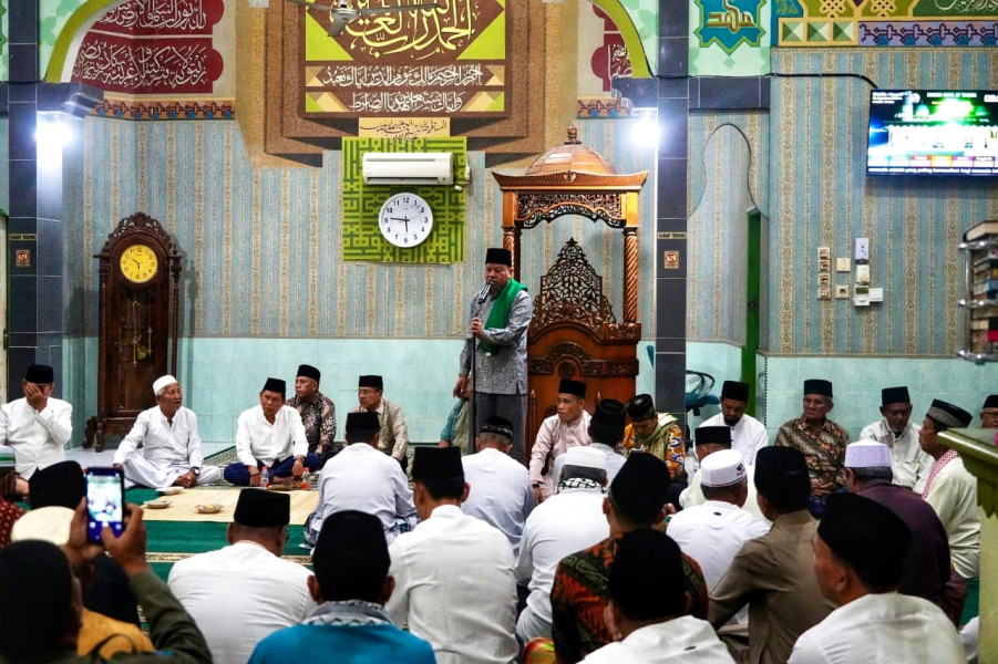 Hadiri Subuh Barokah, Bupati Suhardiman Subuh Barokah Mengawali Kegiatan Akbar Pemkab Kuansing