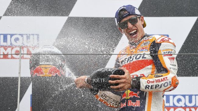 Marquez Kembali Juara, Rossi Masih Memble di MotoGP Jerman
