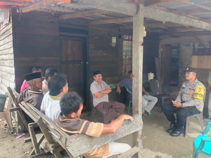 Upaya Bhabinkamtibmas Polsek Keritang, Wujudkan Pilkada 2024 Aman dan Kondusif