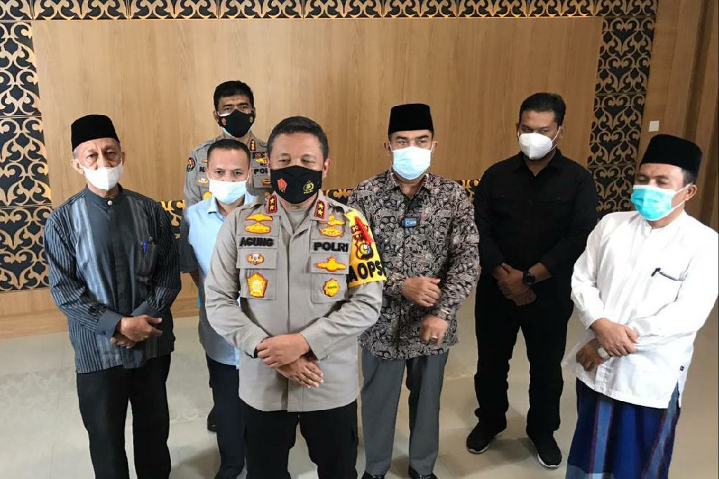 Dukung SE Walikota Pekanbaru, Tokoh Agama Riau Gelar Pertemuan dengan Kapolda