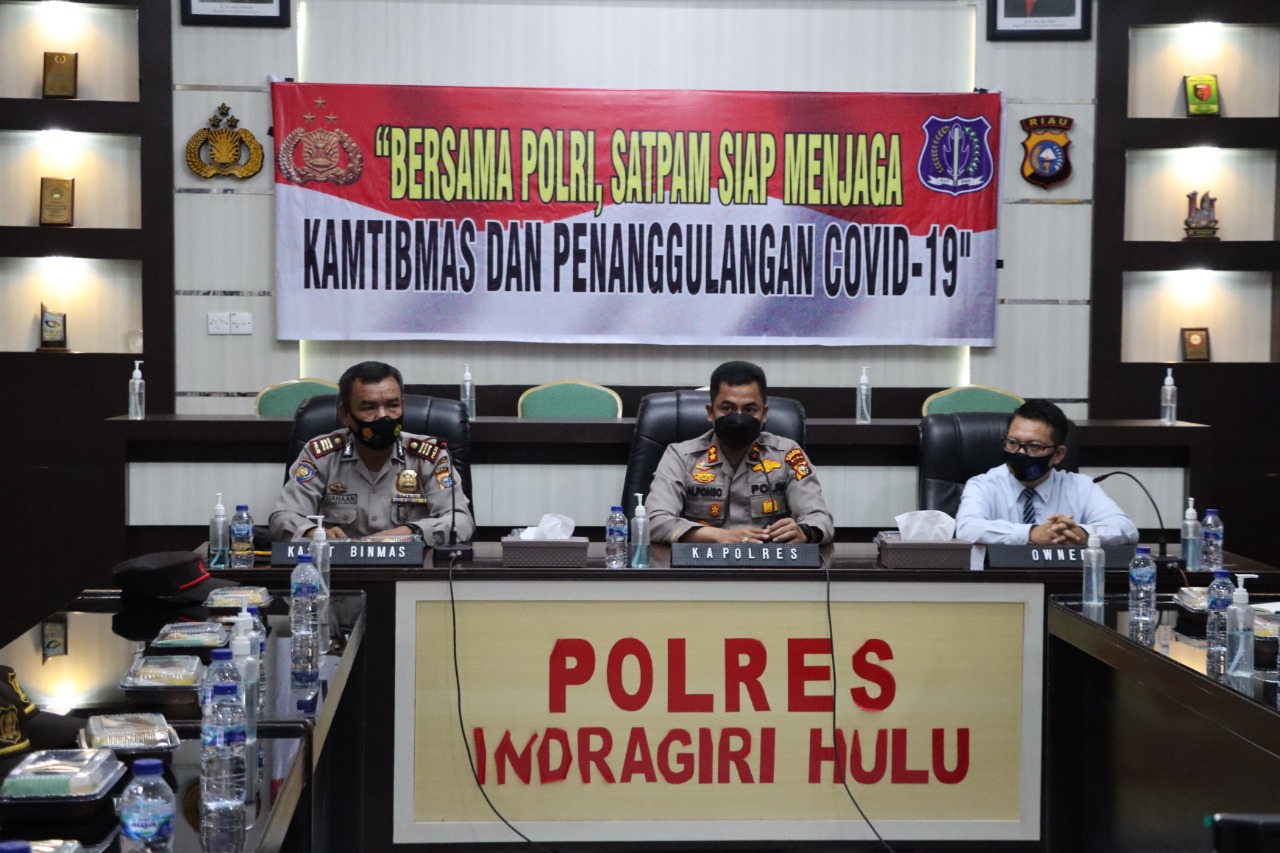 Kapolres Inhu Minta Satpam Bank Ingatkan Nasabah Gunakan Jasa Pengamanan