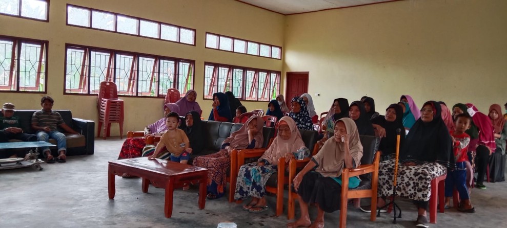 Penyaluran BLT-DD di Bukit Meranti Berlangsung Tertib dan Transparan