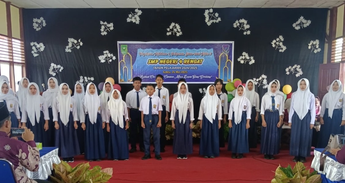 Kolaborasi Sekolah, Guru, dan Orang Tua Hantarkan Kelulusan Sempurna di SMPN 4 Rengat