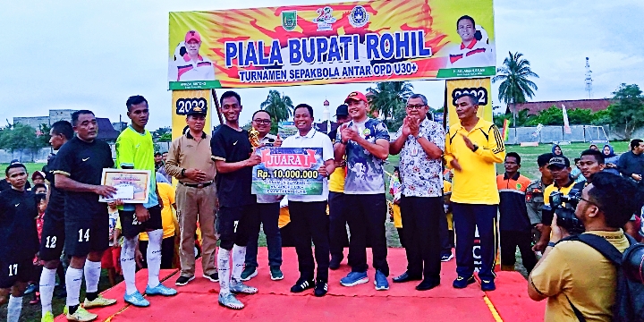 Turnamen Sepak Bola Antar OPD U30+ Resmi Ditutup, Kodim FC Juara I