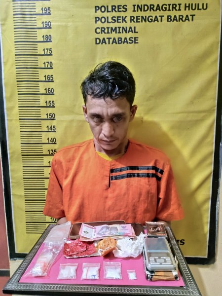 Warga Desa Danau Baru Rengat Barat Ditangkap Polisi Diwarung Nasi Goreng, Ternyata Ini Kasusnya