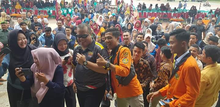 Buka Festival Musik se-Riau, Bupati Inhu Apresiasi BEM STIE Indragiri